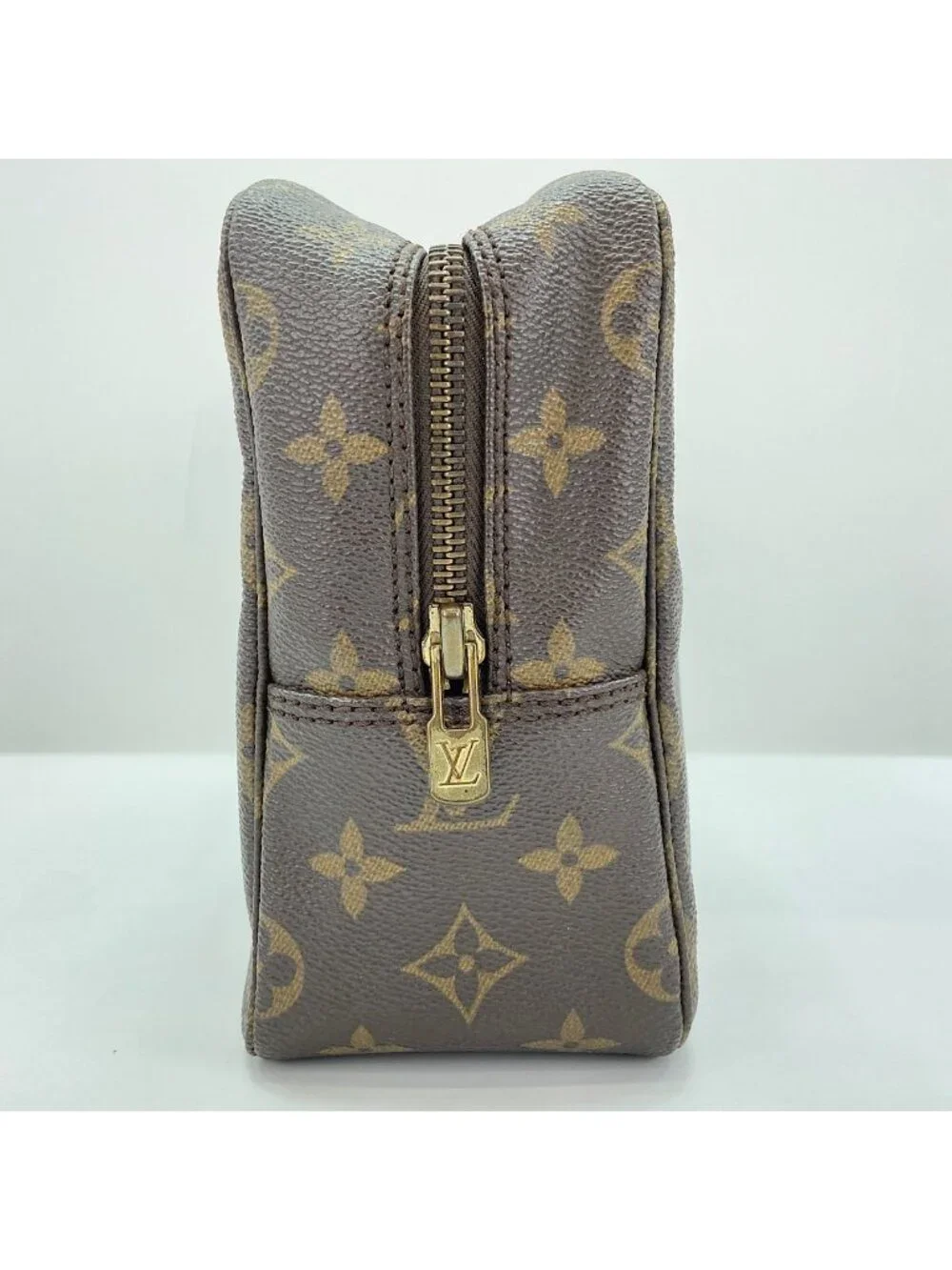 Louis Vuitton Pouch Trousse Toilette 28